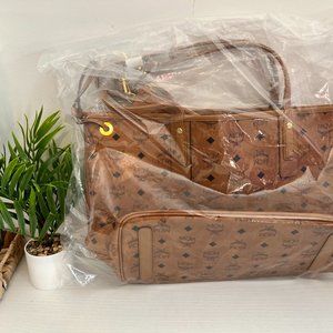 SOLD ***New!! MCM Visetos Large Liz Shopper Reversible Tote Wallet